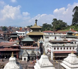 पशुपतिनाथको मन्दिरमा भारतीय पुजारी किन राखिन्छ ? 